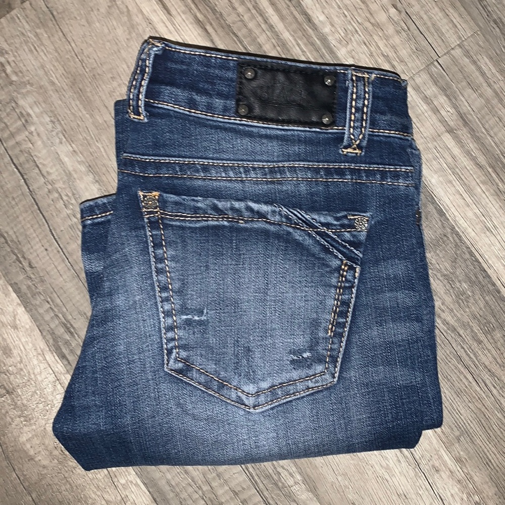 BUCKLE BLACK JEANS